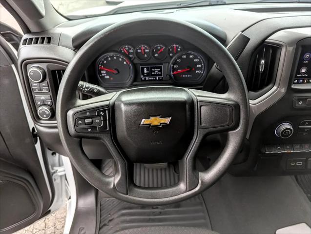 used 2022 Chevrolet Silverado 1500 car, priced at $31,998