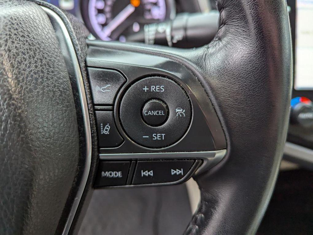 used 2019 Toyota Camry Hybrid car, priced at $25,698