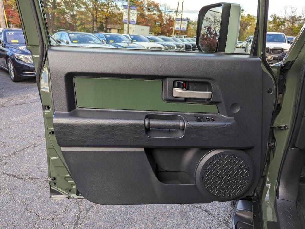 used 2014 Toyota FJ Cruiser car, priced at $34,698