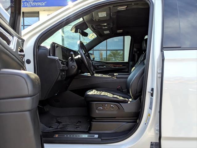 used 2022 Cadillac Escalade ESV car, priced at $72,998
