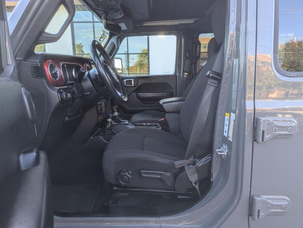 used 2019 Jeep Wrangler Unlimited car, priced at $34,998