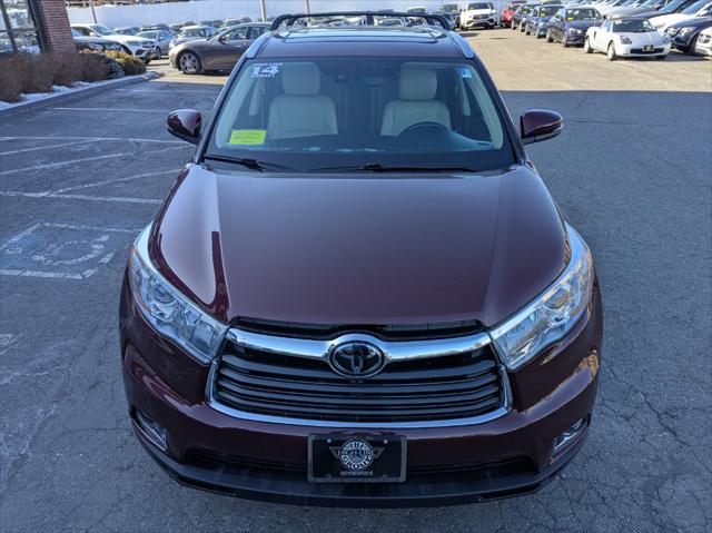 used 2014 Toyota Highlander car, priced at $20,998