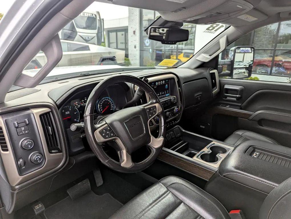 used 2018 GMC Sierra 2500 car, priced at $59,998