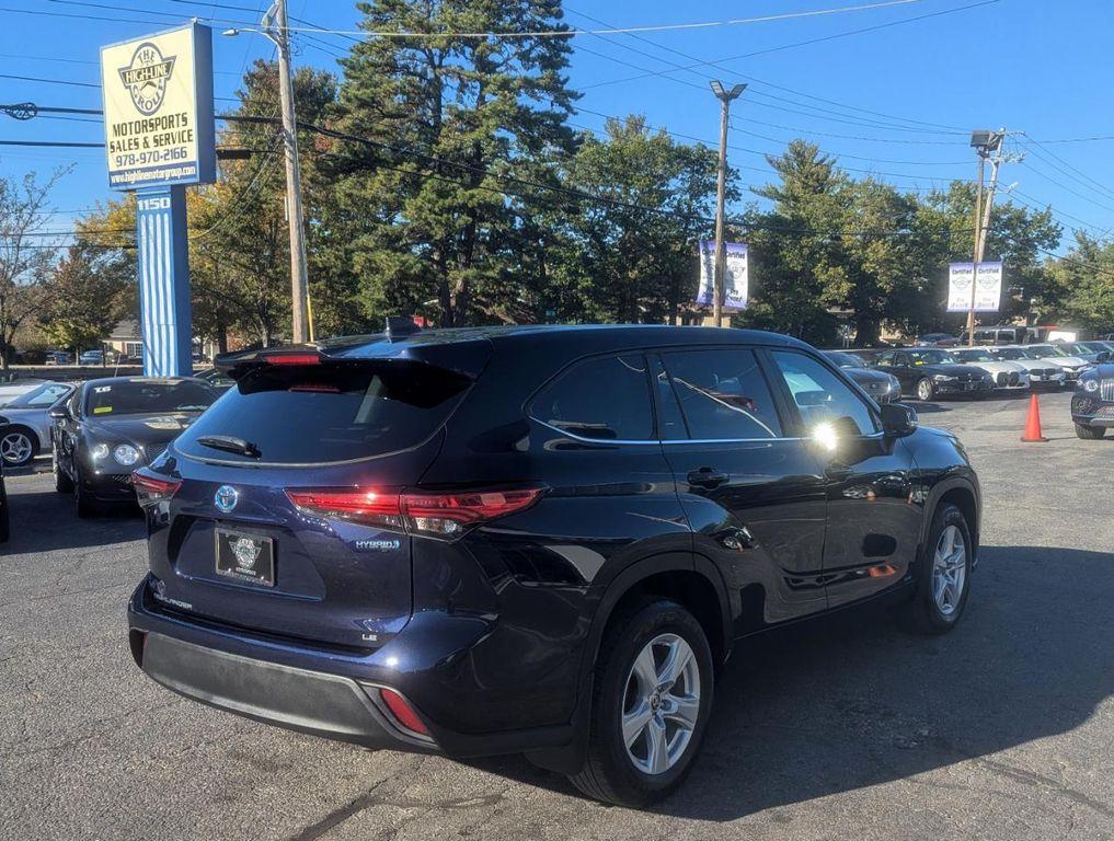 used 2023 Toyota Highlander Hybrid car, priced at $33,698