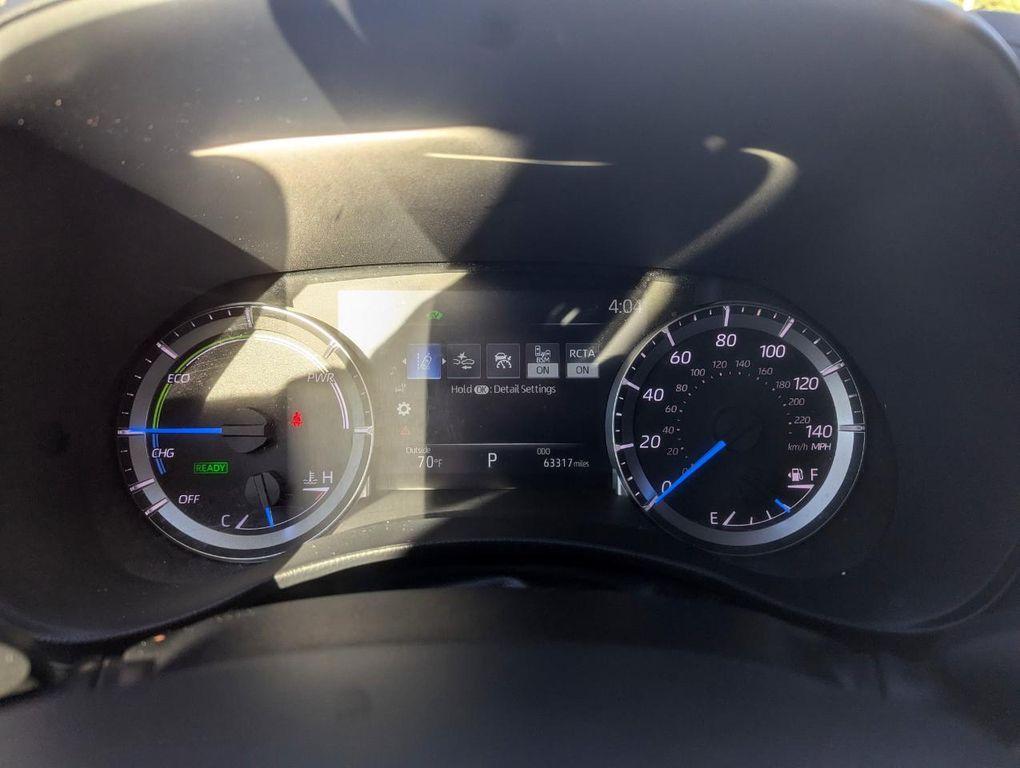 used 2023 Toyota Highlander Hybrid car, priced at $33,698