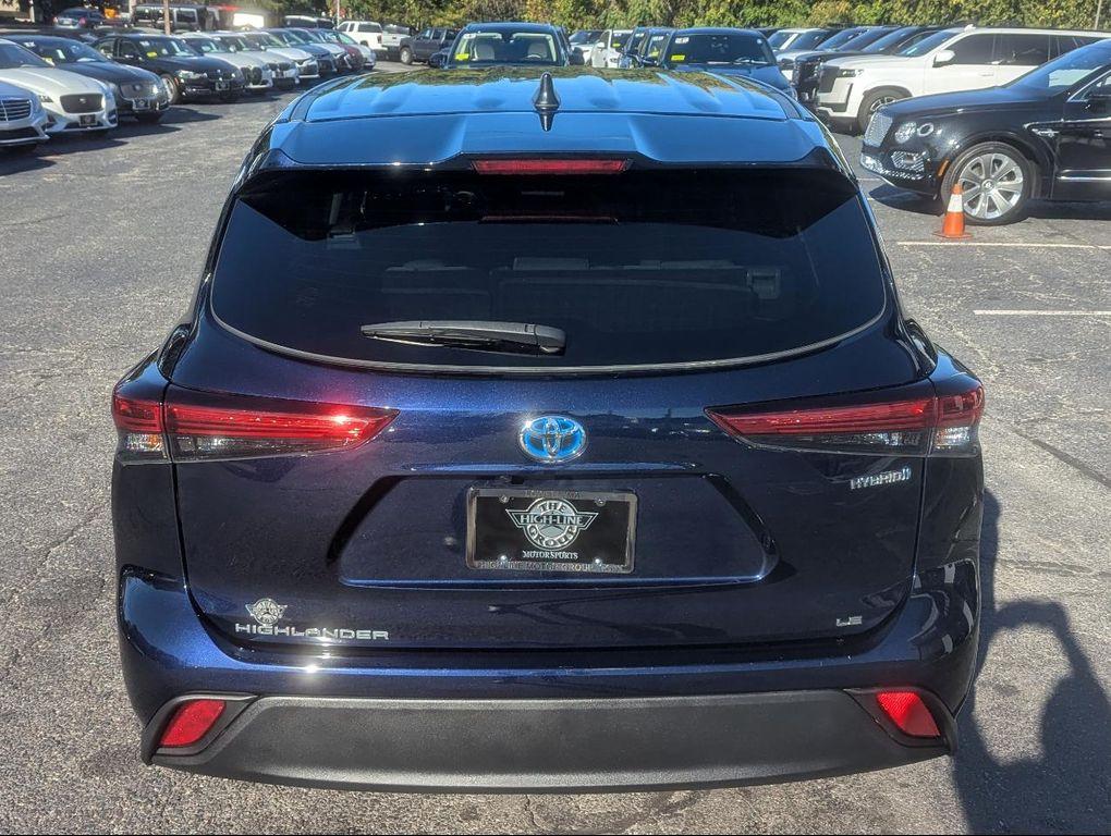 used 2023 Toyota Highlander Hybrid car, priced at $33,698