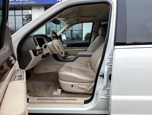 used 2004 Lincoln Aviator car, priced at $12,998