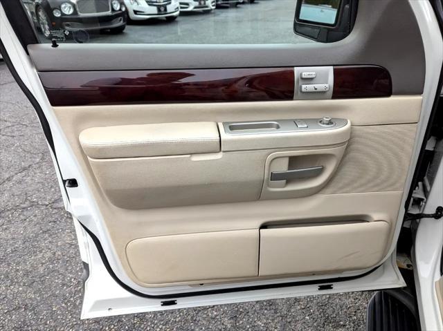 used 2004 Lincoln Aviator car, priced at $12,998
