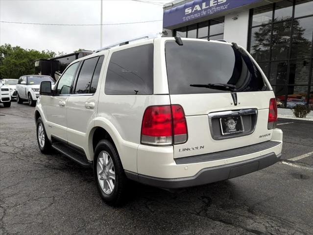used 2004 Lincoln Aviator car, priced at $12,998