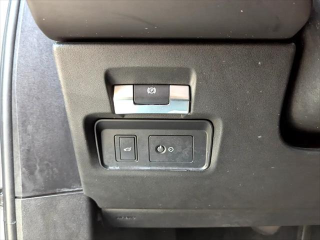 used 2020 Land Rover Range Rover Evoque car, priced at $27,998