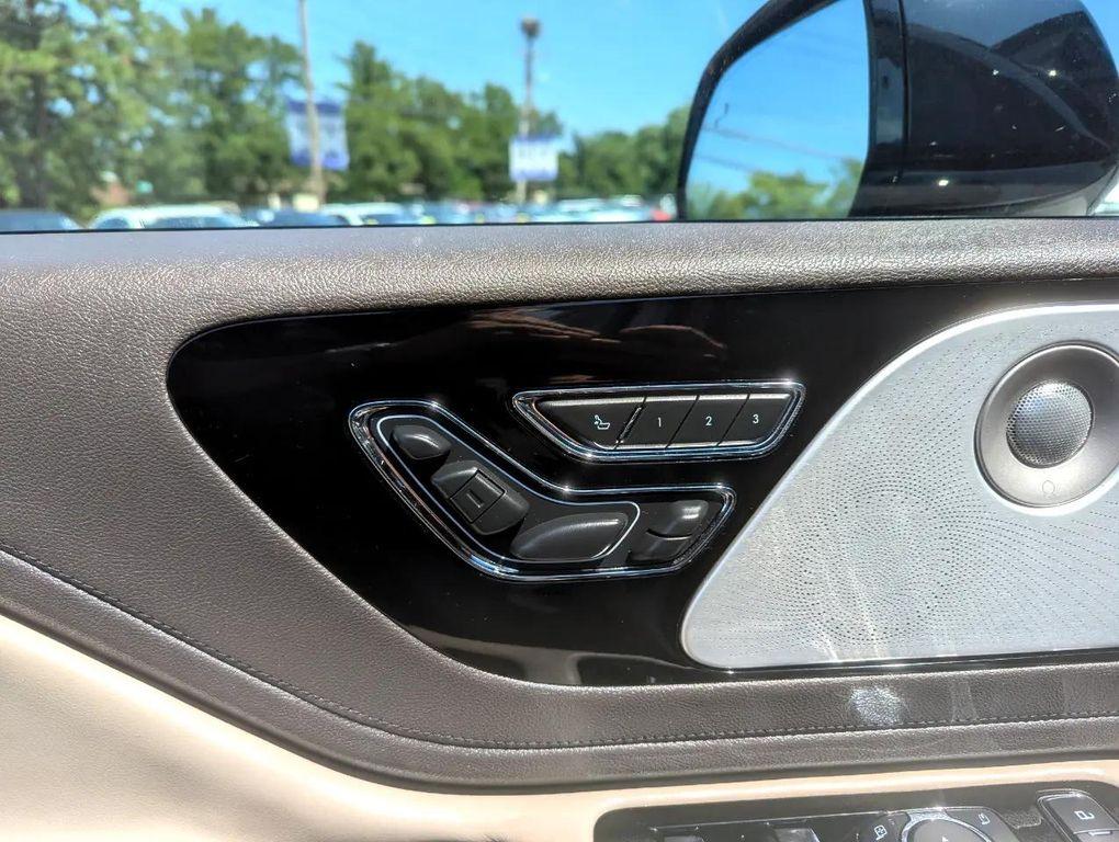 used 2020 Lincoln Aviator car, priced at $34,498