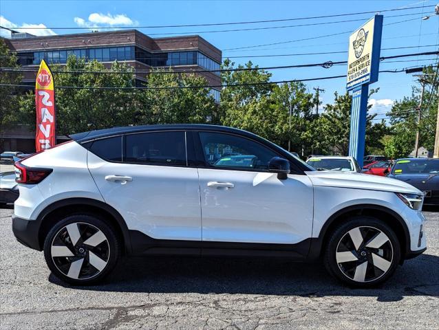 used 2022 Volvo C40 Recharge Pure Electric car, priced at $39,498