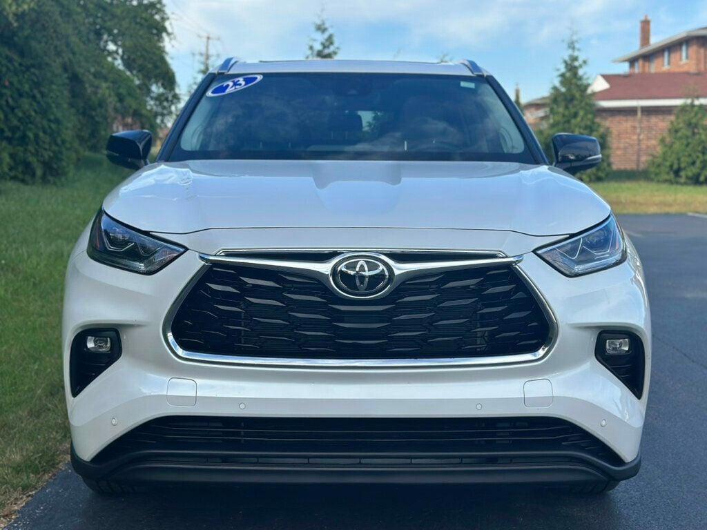 used 2023 Toyota Highlander car, priced at $38,980
