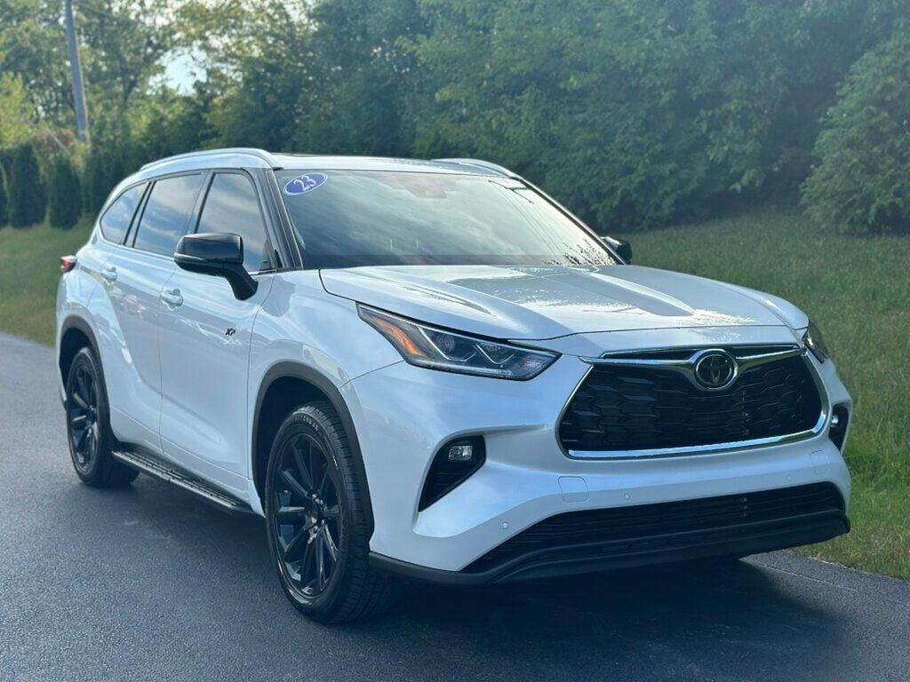 used 2023 Toyota Highlander car, priced at $38,980
