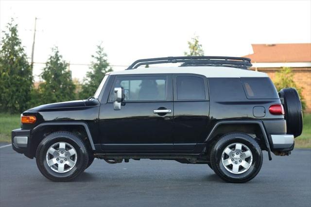 used 2009 Toyota FJ Cruiser car, priced at $20,980