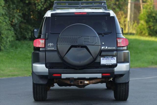 used 2009 Toyota FJ Cruiser car, priced at $20,980