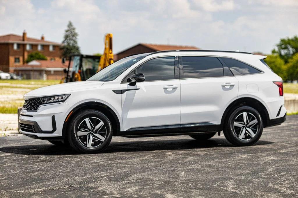 used 2023 Kia Sorento car, priced at $27,980