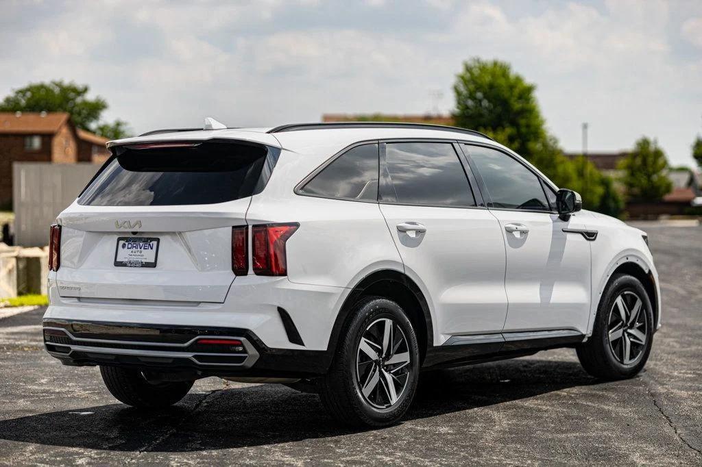 used 2023 Kia Sorento car, priced at $27,980