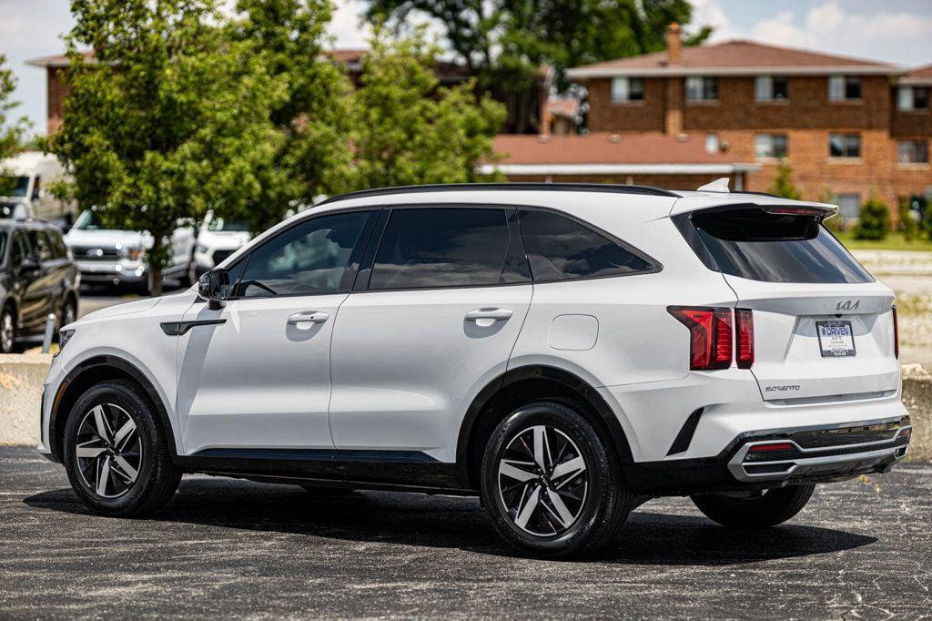 used 2023 Kia Sorento car, priced at $27,980