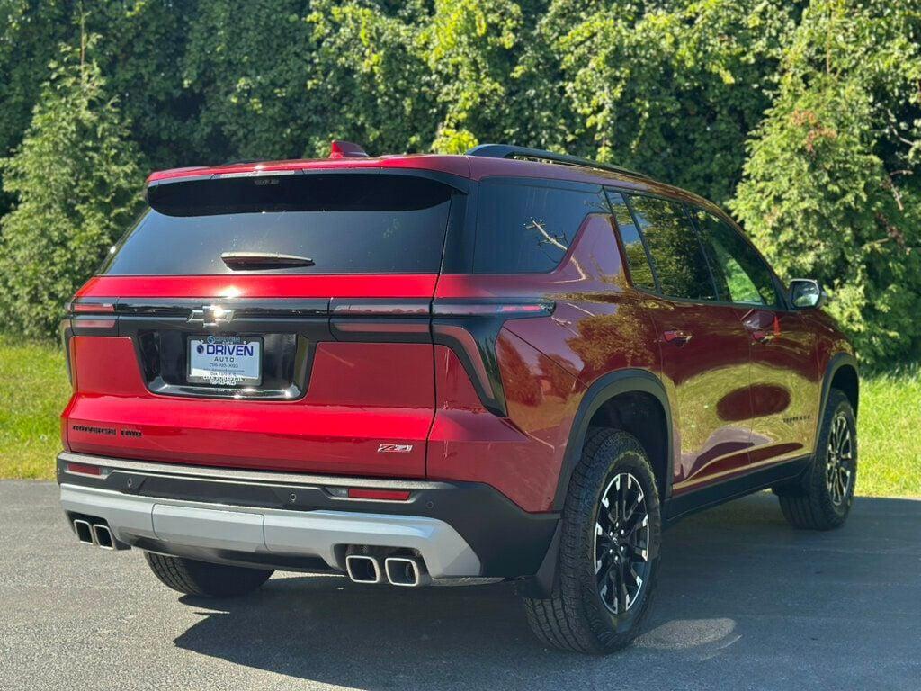 used 2024 Chevrolet Traverse car, priced at $48,980
