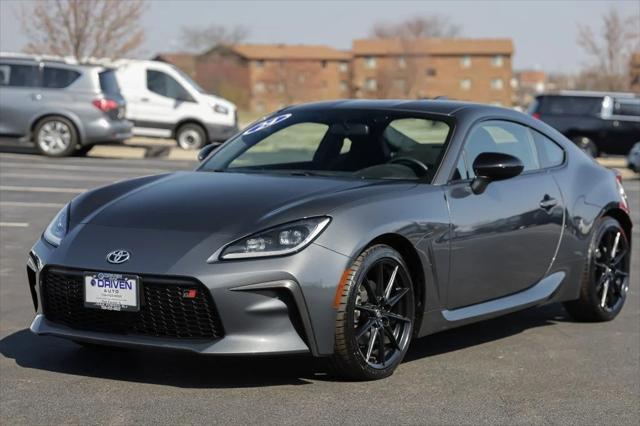 used 2024 Toyota GR86 car, priced at $30,480
