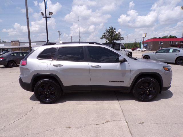 used 2019 Jeep Cherokee car, priced at $13,995