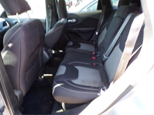 used 2015 Jeep Cherokee car, priced at $10,995