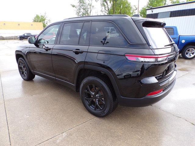 used 2024 Jeep Grand Cherokee car, priced at $33,995