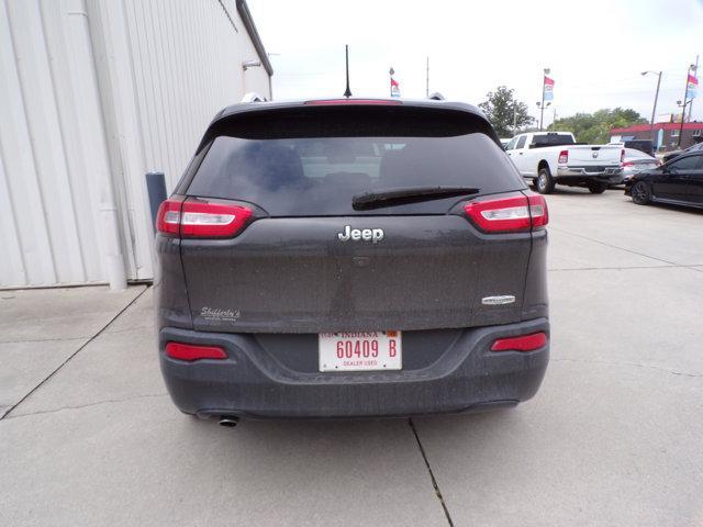 used 2016 Jeep Cherokee car, priced at $10,995