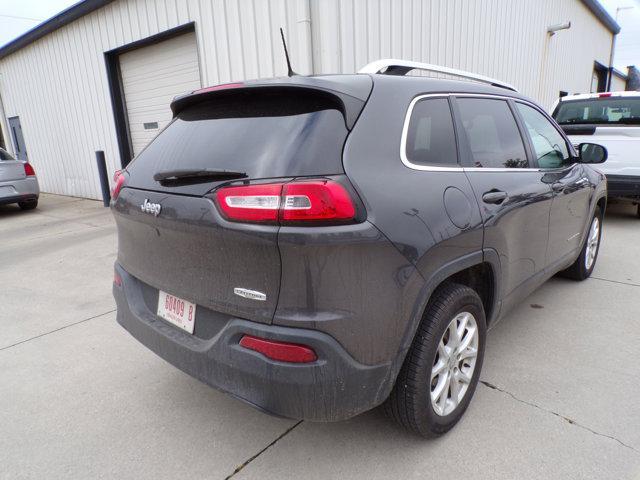 used 2016 Jeep Cherokee car, priced at $10,995
