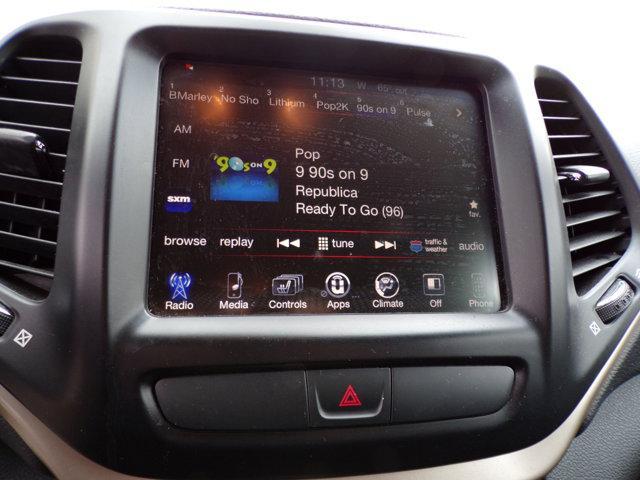 used 2016 Jeep Cherokee car, priced at $10,995