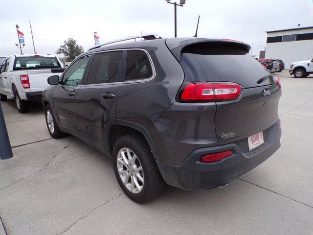 used 2016 Jeep Cherokee car, priced at $10,995