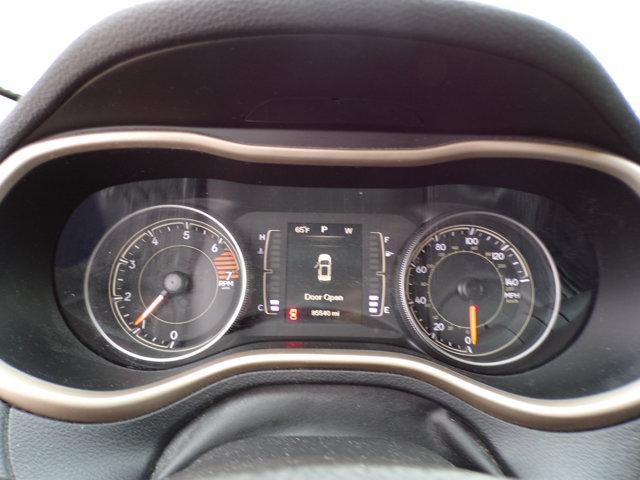 used 2016 Jeep Cherokee car, priced at $10,995