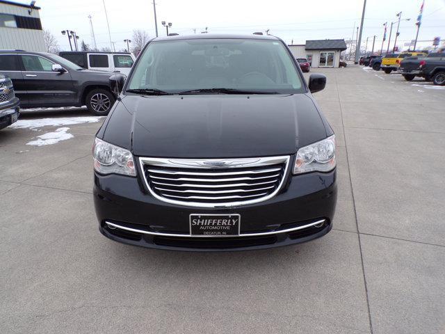 used 2016 Chrysler Town & Country car, priced at $11,995