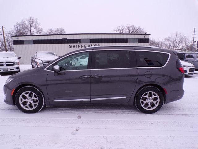 used 2017 Chrysler Pacifica car, priced at $15,995