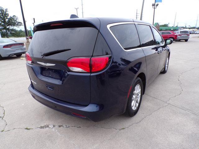 used 2017 Chrysler Pacifica car, priced at $10,995
