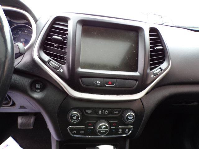 used 2016 Jeep Cherokee car, priced at $10,995