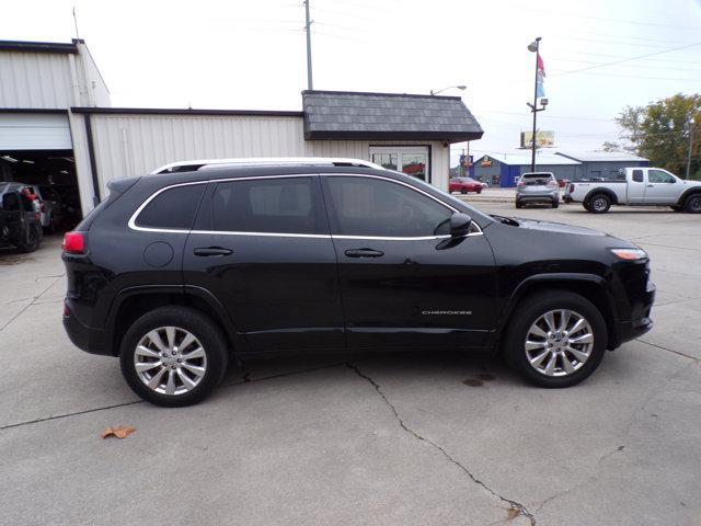 used 2016 Jeep Cherokee car, priced at $10,995