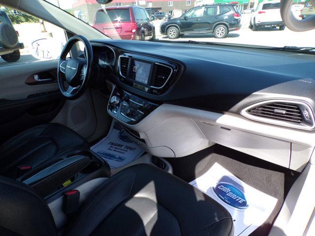 used 2019 Chrysler Pacifica car, priced at $13,995