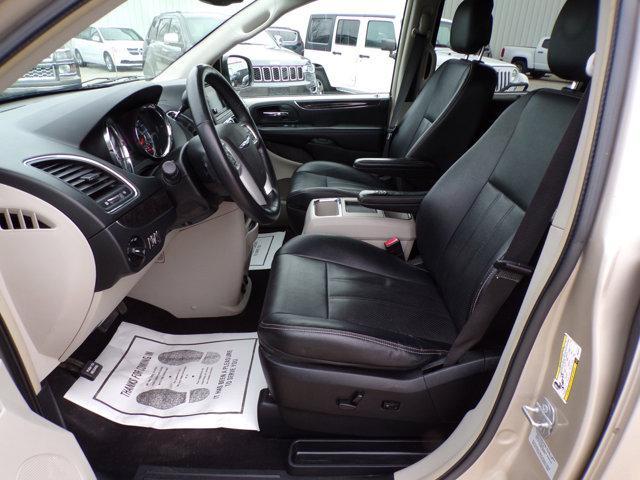 used 2015 Chrysler Town & Country car, priced at $12,995