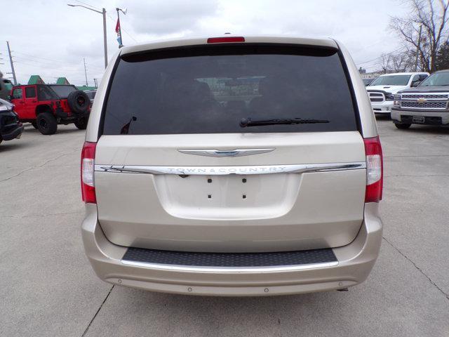 used 2015 Chrysler Town & Country car, priced at $12,995