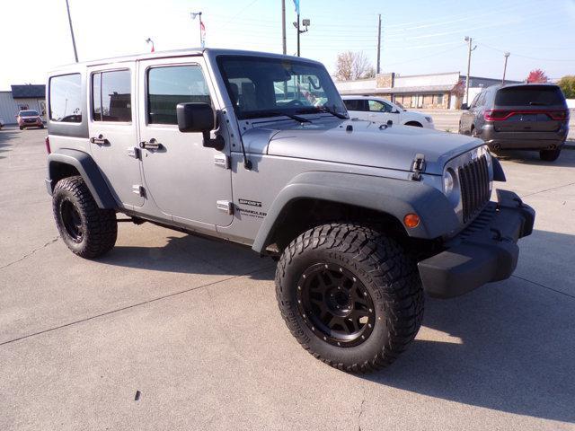 used 2016 Jeep Wrangler Unlimited car, priced at $16,995