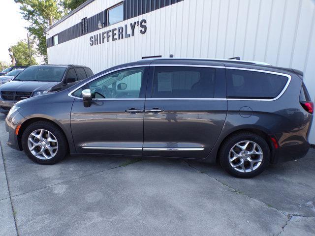 used 2019 Chrysler Pacifica car, priced at $14,995