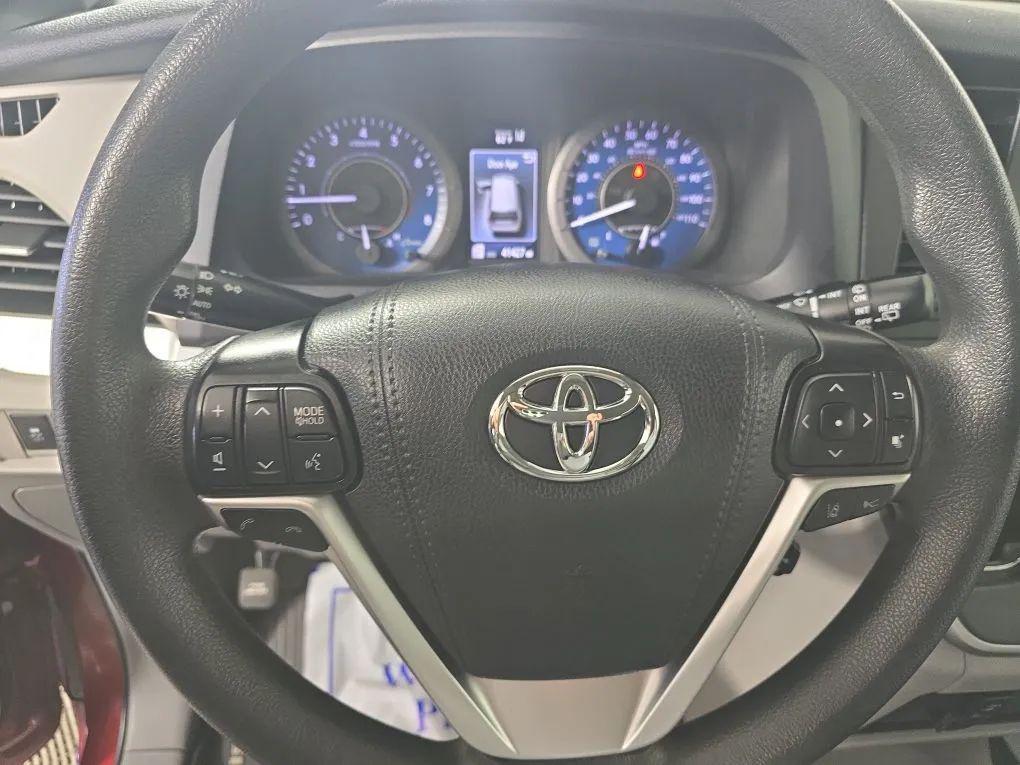 used 2020 Toyota Sienna car, priced at $28,977