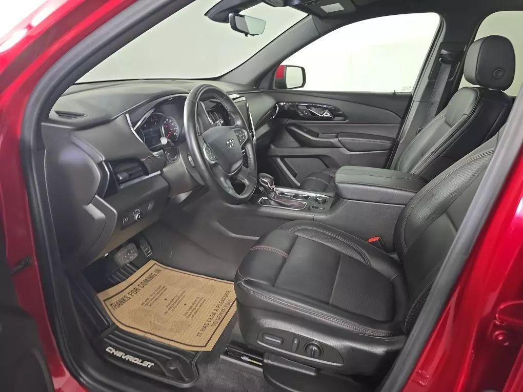 used 2023 Chevrolet Traverse car, priced at $38,877