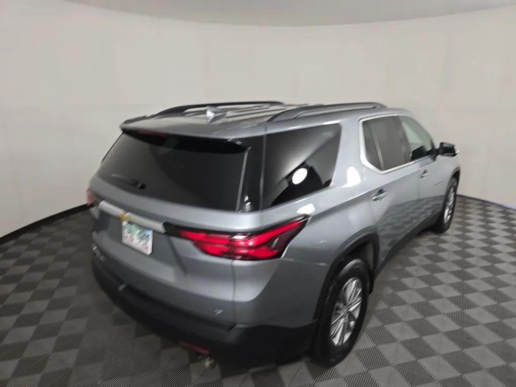 used 2023 Chevrolet Traverse car, priced at $28,977
