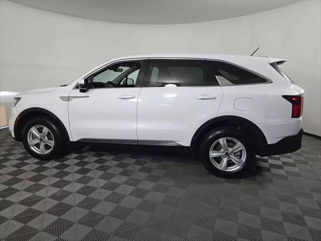 used 2023 Kia Sorento car, priced at $25,977