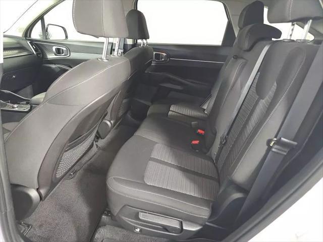 used 2023 Kia Sorento car, priced at $25,977