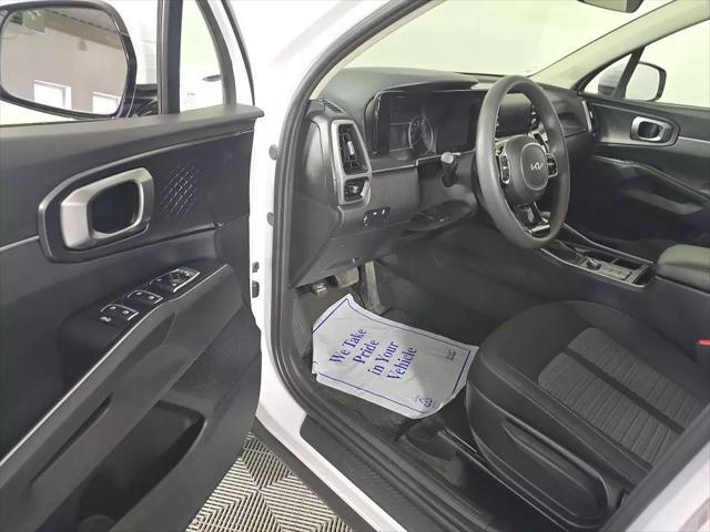used 2023 Kia Sorento car, priced at $25,977