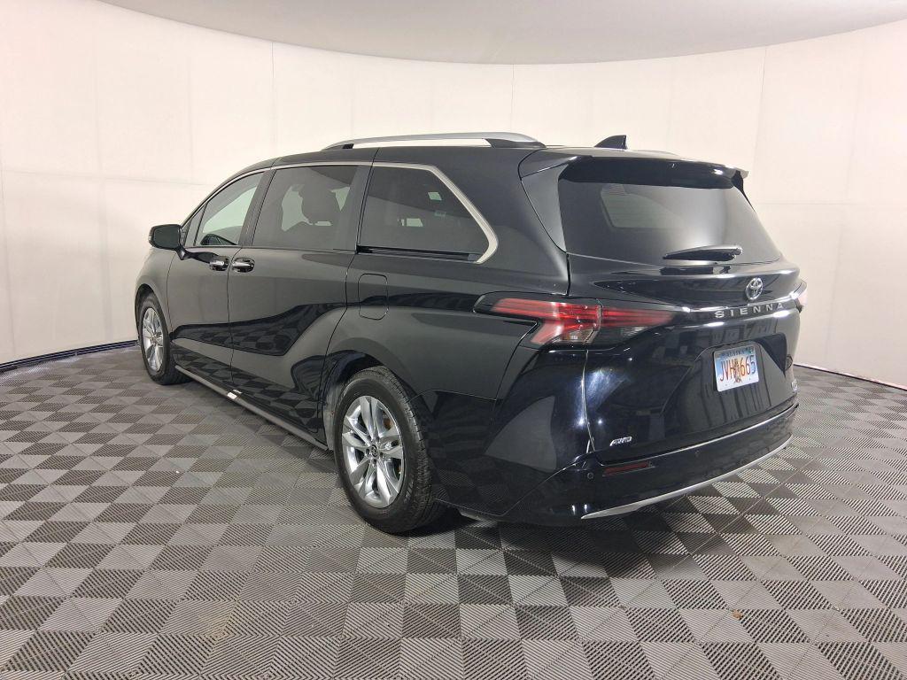 used 2022 Toyota Sienna car, priced at $43,977